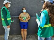 Foco da ação foi inibir o descarte irregular e orientar moradores sobre a coleta domiciliar na região
