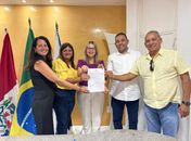 Ziane Costa assina ordem de serviço para a construção da sede própria da Secretaria de Saúde