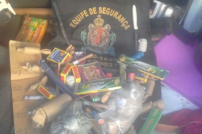 Material apreendido com as crianças