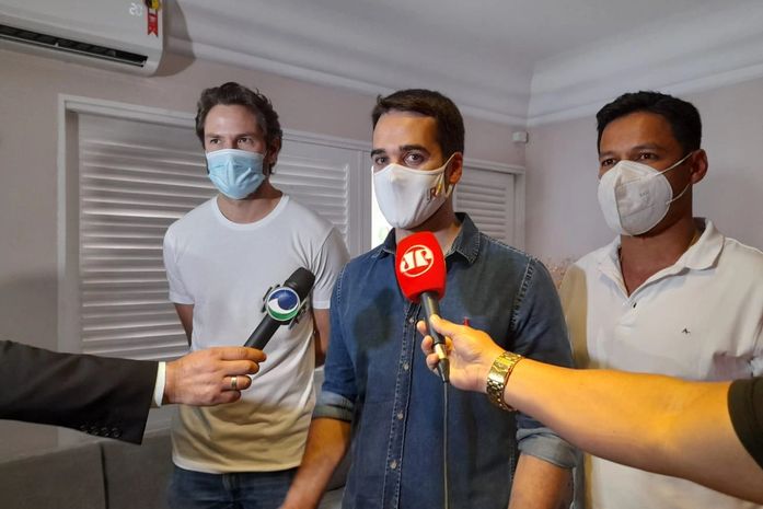 Pré-candidato à presidência pelo PSDB visita Maceió e diz que “a volta de Lula não vai cicatrizar as feridas criadas por Bolsonaro”