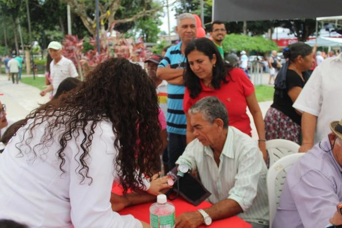 Prefeitura de Arapiraca inicia campanha Dezembro Vermelho de conscientização sobre o vírus HIV