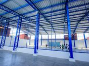Com recursos próprios, escolas municipais ganham novas quadras