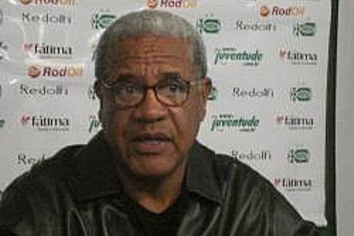 Walmir Louruz é o novo técnico do CRB (Foto: Divulgação)