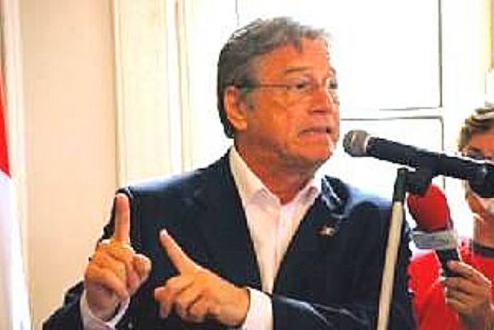 Governador discute crise com Lula e concede coletiva na sexta-feira