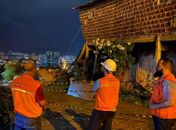 Equipes da Defesa Civil estão nos locais de maior risco na capital.