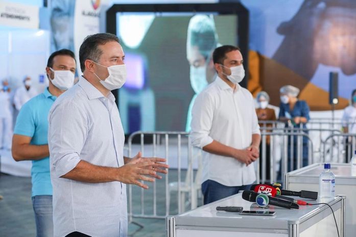 Governador Renan Filho e o secretário Alexandre Ayres