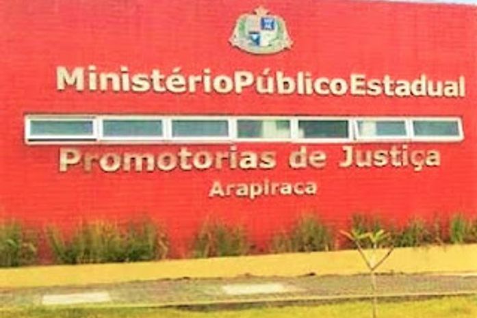 Relatório dos condomínios é entregue ao Ministério Público
