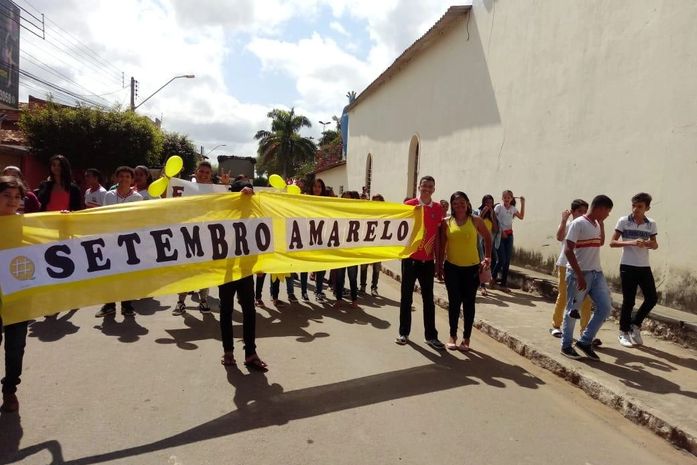 Escolas de Craíbas realizam ação relacionada ao movimento Setembro Amarelo