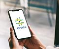 Anvisa proíbe comercialização de relógio inteligente medidor de glicose; entenda