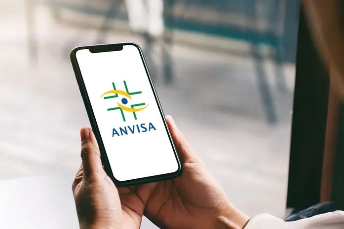 Anvisa proíbe comercialização de relógio inteligente medidor de glicose; entenda