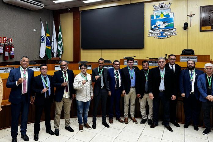 Parlamentar alagoano recebe prêmio nacional por defesa e valorização do legislativo