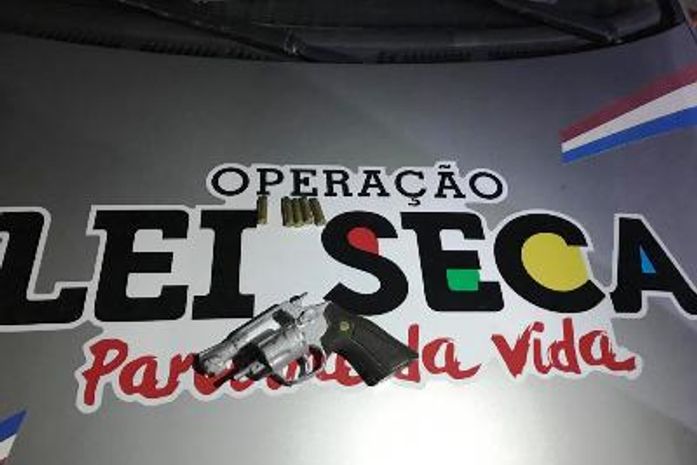 Revólver calibre 38 estava com Pierre Tavares Lima do Nascimento, 42 anos
