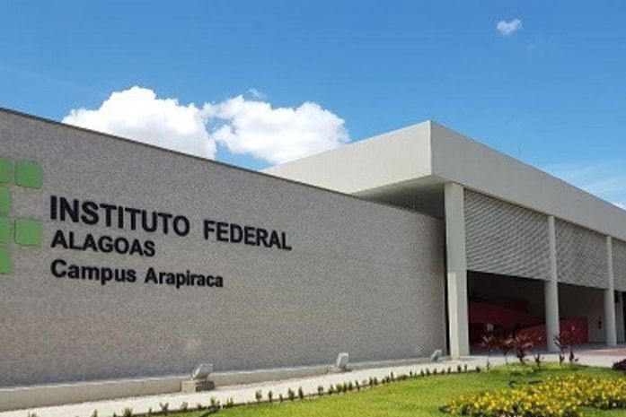 Ifal Arapiraca oferta vagas em dois cursos nas áreas de humanas e exatas