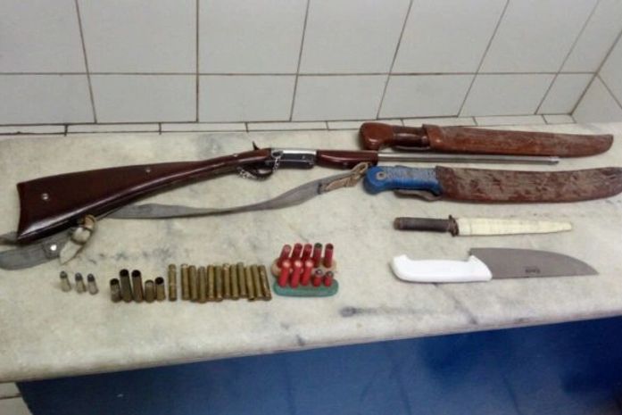Arma e munições são apreendidas durante ação