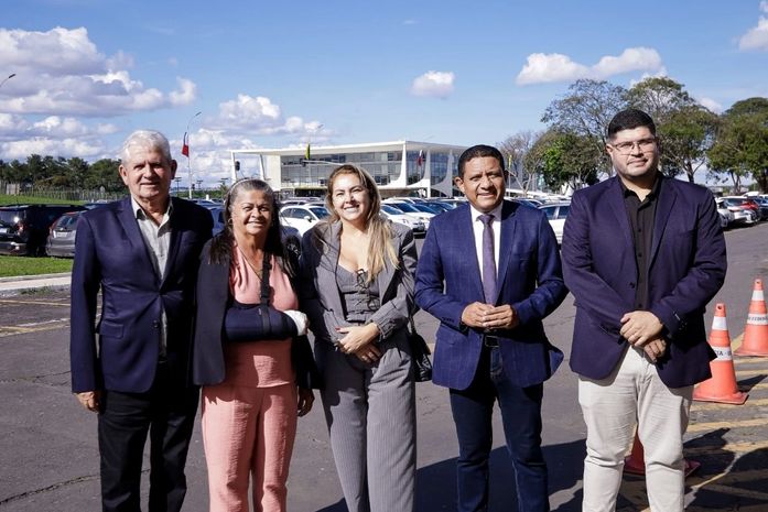 Prefeita Tia Júlia e vice Sheila Duarte cumprem agenda em Brasília para tratar demandas de Palmeira