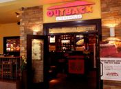 Outback Steakhouse anuncia fechamento temporário de todos os restaurantes no Brasil