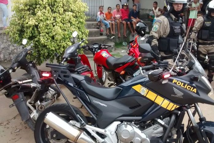Seis pessoas são presas e motos são apreendidas em operação da PRF