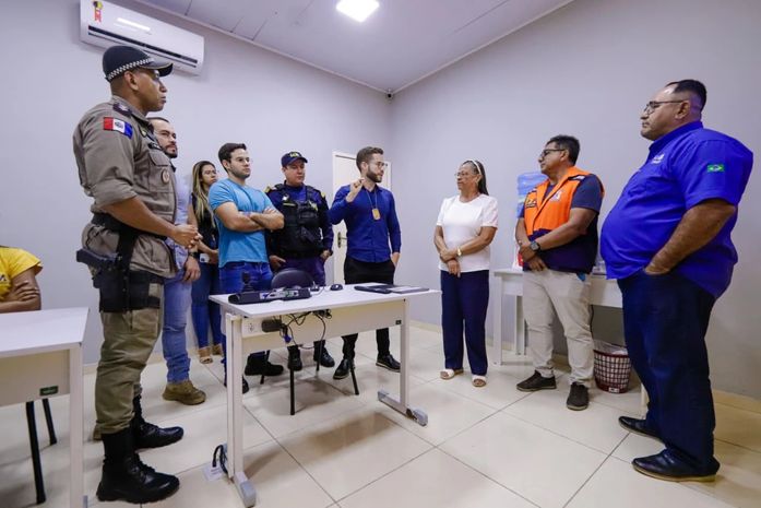 Prefeita Tia Júlia visita central de videomonitoramento e anuncia ampliação do sistema de segurança em Palmeira dos Índios