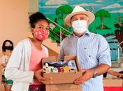 São Sebastião inicia entrega de 6 mil kits escolares para Educação Básica