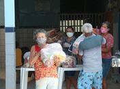Prefeitura de Arapiraca distribui kits merenda em comunidades carentes