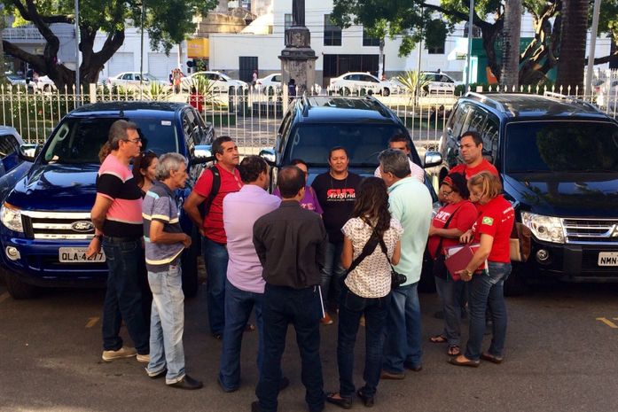 Sindicalistas estiveram na frente da ALE