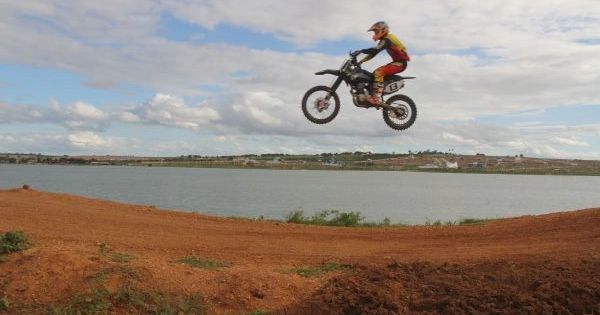 Arapiraca vai sediar 7a Edição do Viva Motocross e vai reunir pilotos do todo Pais - Cada Minuto
