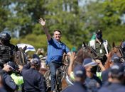 Bolsonaro em manifestação em Brasília