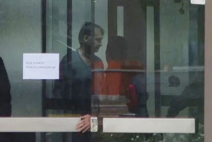 Preso há uma semana, Bolsonaro tenta se adaptar à rotina e ao isolamento