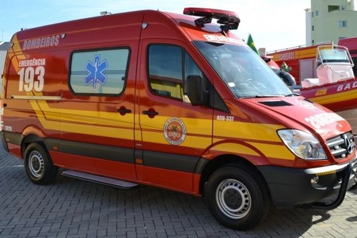 Viatura do Corpo de Bombeiros.