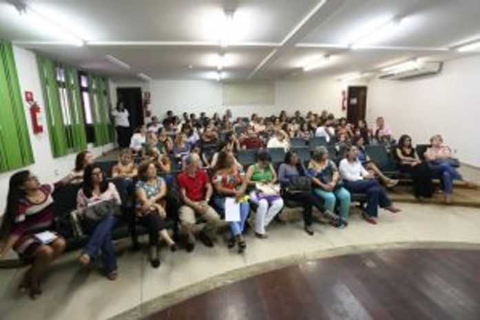 Secretaria de Saúde reúne médicos e enfermeiros para planejamento de 2019