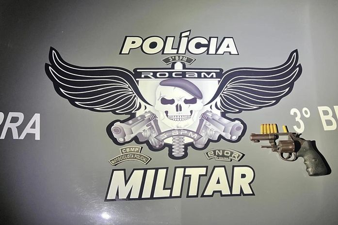 Dois homens são presos em flagrante com armas de fogo durante operações em Marechal Deodoro e Arapiraca