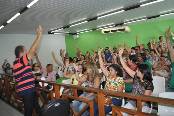 Em assembleia servidores do Legislativo de Arapiraca aceitam reajuste de 13%