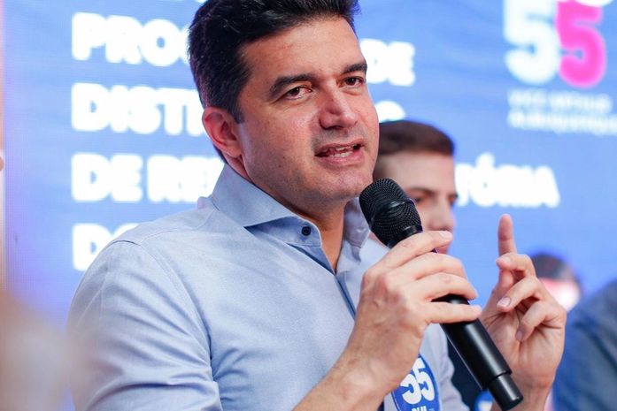 "Não preciso de escora política para chegar a vitória nessa eleição", afirmou Rui Palmeira em entrevista para jornal o Globo