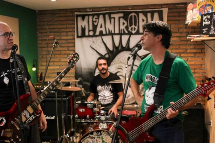 Do barulho ao faça-você-mesmo e o legado de 30 anos da Misantropia