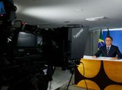 Bolsonaro fará pronunciamento hoje em cadeia de rádio e TV