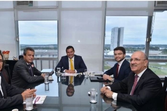 Encontro em Brasília tenta viabilizar aeroportos de Arapiraca Penedo e Maragogi