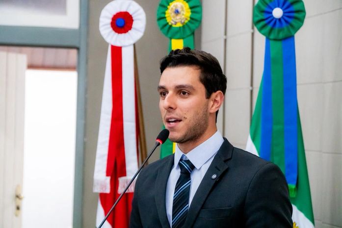 “Se Bolsonaro decidiu, nós vamos apoiar até o fim”, diz Caio Bebeto sobre indicação de Flávio Bolsonaro ao Planalto