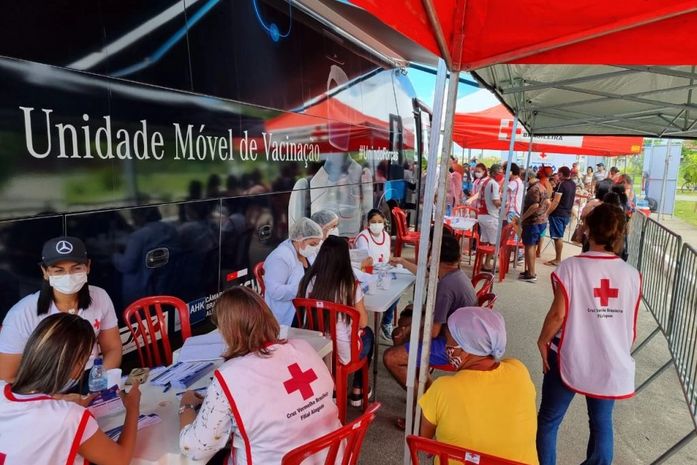 Ônibus da vacina vai ao conjunto Aprígio Vilela nesta quarta-feira(16)