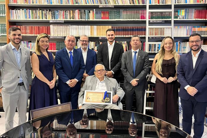 Sindicato dos Advogados de Alagoas homenageia o jurista Marcos Bernardes de Mello pelos 70 anos dedicados à advocacia
