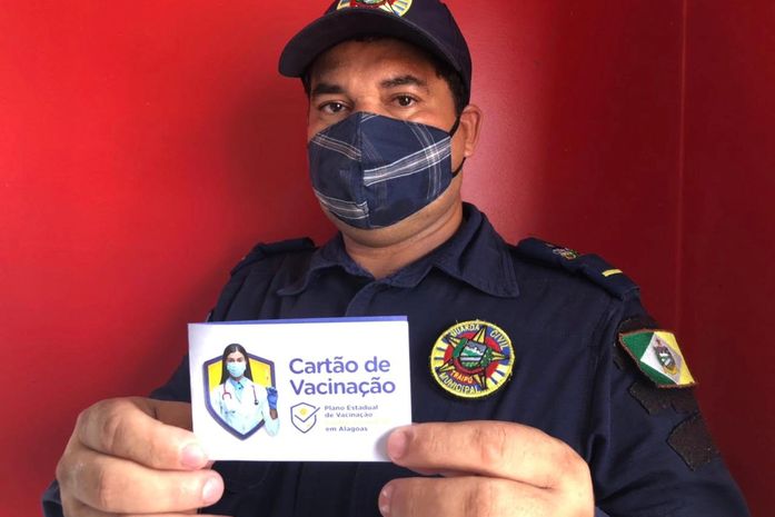 Secretaria de Saúde Traipu vacina agentes da guarda municipal