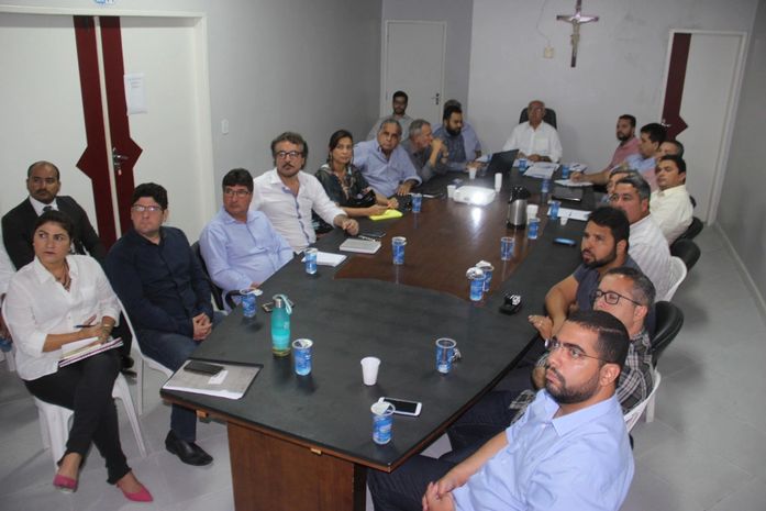 Secretários terão 30 dias para implantar plano de redução de gastos em Arapiraca