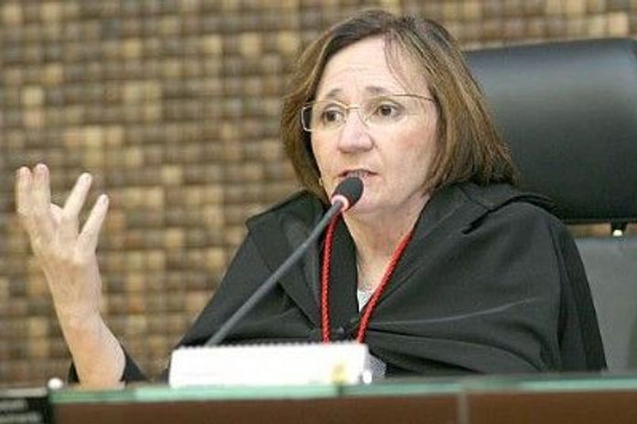 Elizabeth Carvalho do Nascimento