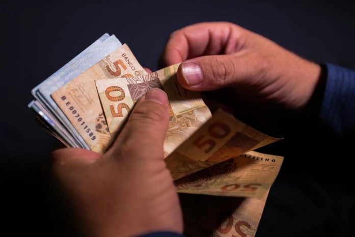 Governo disponibiliza pagamento da folha salarial do funcionalismo público nesta quinta-feira (26)