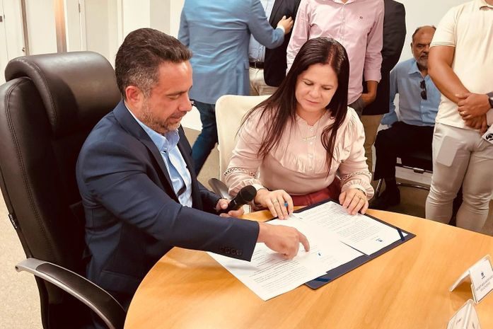 Lívia Carla participa da reunião de emergência e firma compromissos decisivos no enfrentamento ao desastre da BRASKEM