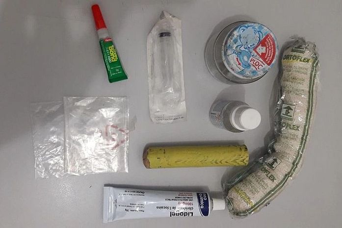 Material usado nas aplicações foi apreendido.