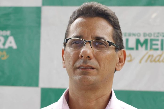 O "presente de grego" para Márcio e a caça ao cargo de vice do prefeito Julio Cézar em Palmeira