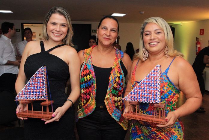 Gaby Ronalsa é agraciada no 2º Prêmio Alagoano de Turismo