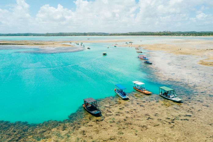 Alagoas recebe certificação turística Bandeira Azul; selo desembarca na praia do Patacho na sexta (10)