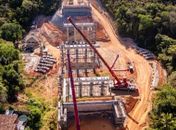 Vice-prefeito e titular da Seminfra vistoria obras da Linha Verde na parte alta