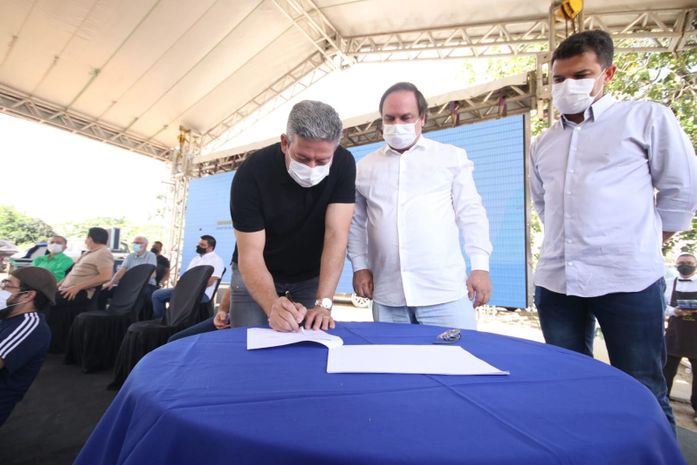 Com emenda de Arthur Lira, Arapiraca autoriza pavimentação asfáltica de Cangandu a Canafístula